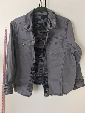 Diane Gilman Gray & Black Reversible Jean Jacket with Camo Lining